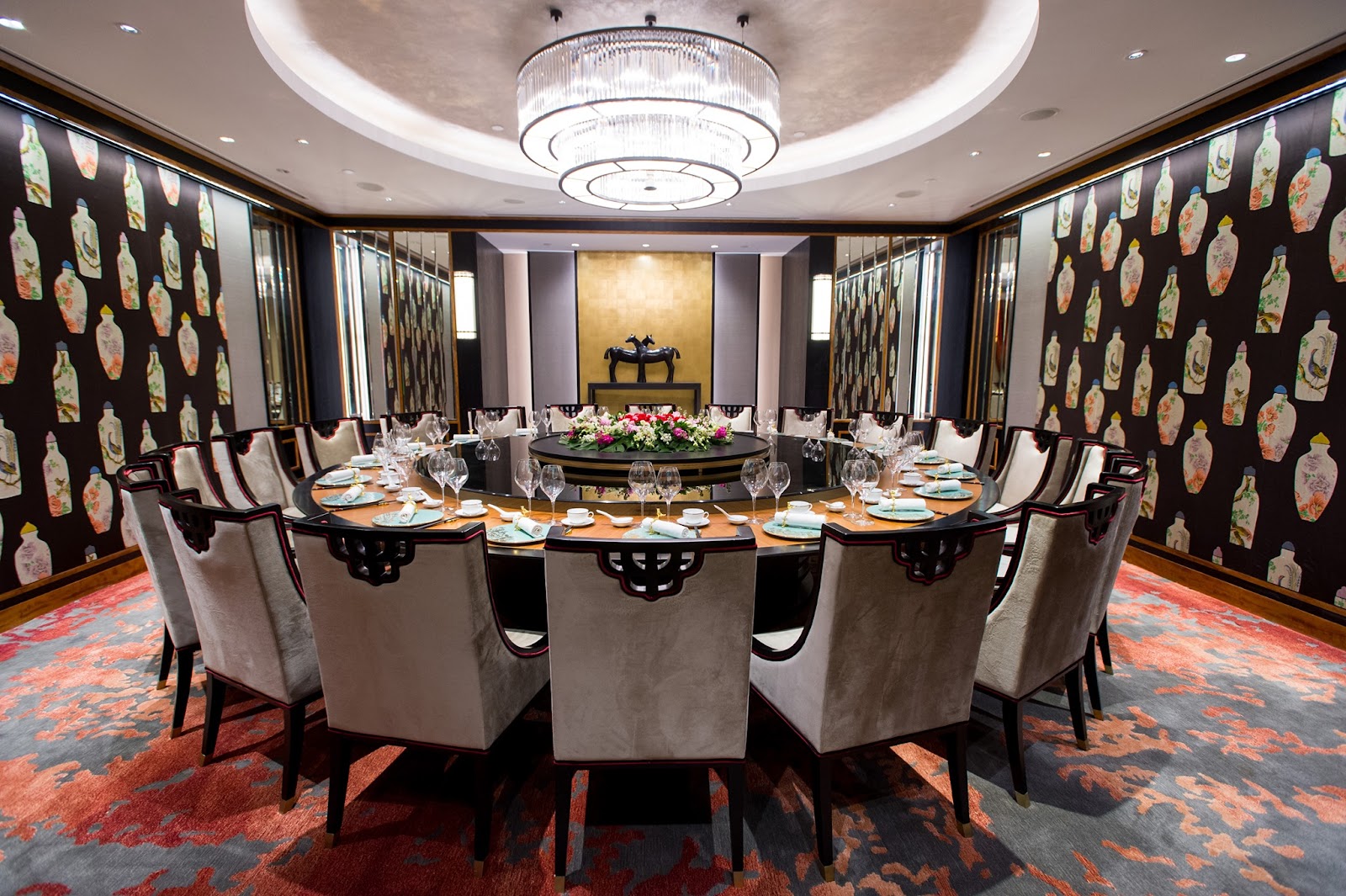 Hua Ting Restaurant